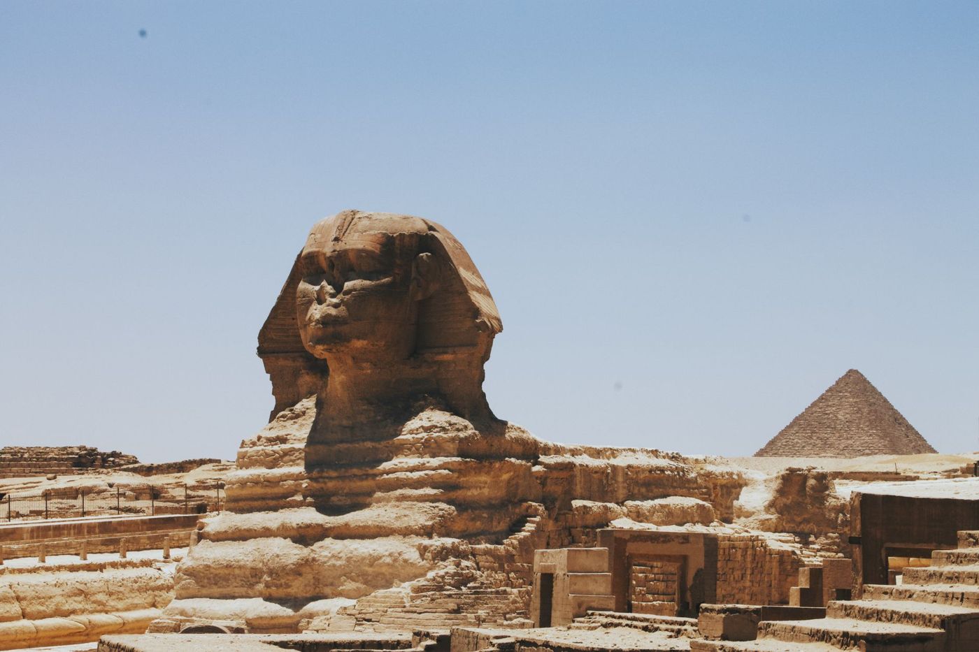 Breakfast on a rooftop terrace in Giza with a view of the Sphinx and the pyramids