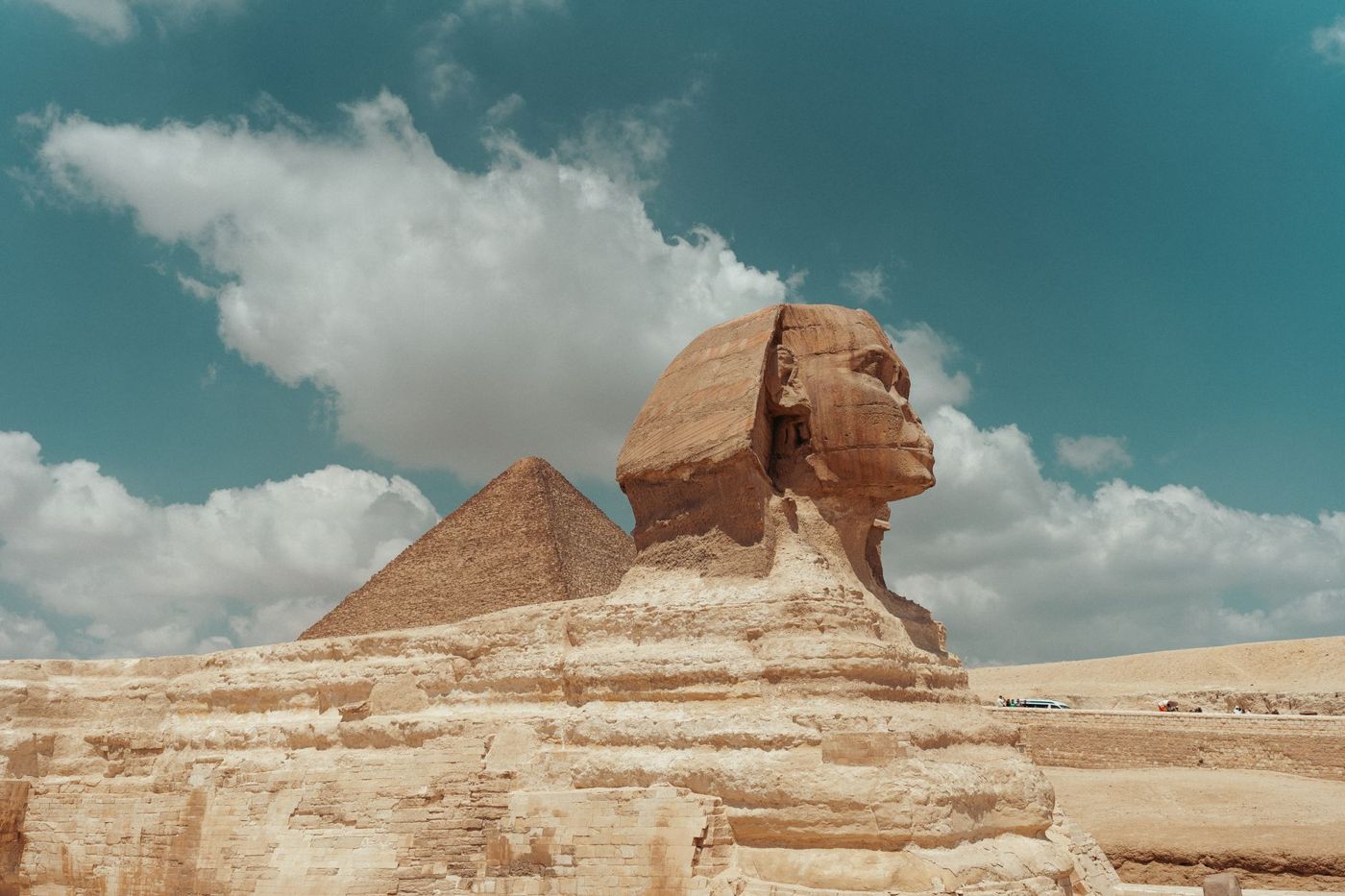 The Great Sphinx of Giza, with the Pyramid of Khafre behind it